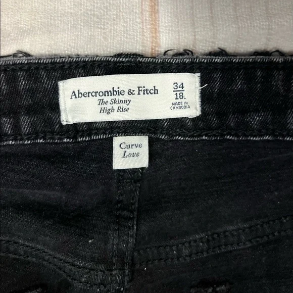 NWOT Abercrombie & Fitch The Skinny High Rise Curve Love Black 34/18 Long Jeans - Picture 5 of 8